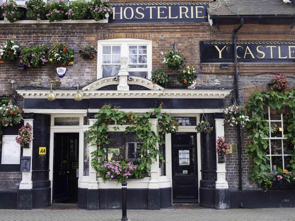 The Castle Inn Hotel Steyning Exterior photo